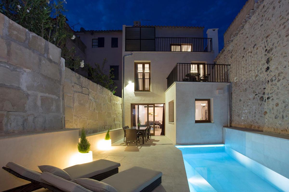 Antigua Casa De Pueblo Sant Sebastia Ferienhaus